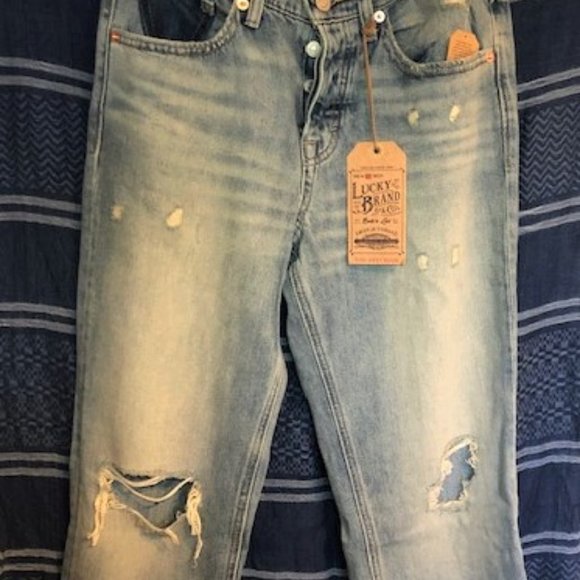 Lucky Brand Distressed Girl Next Door Jean - Picture 3 of 6